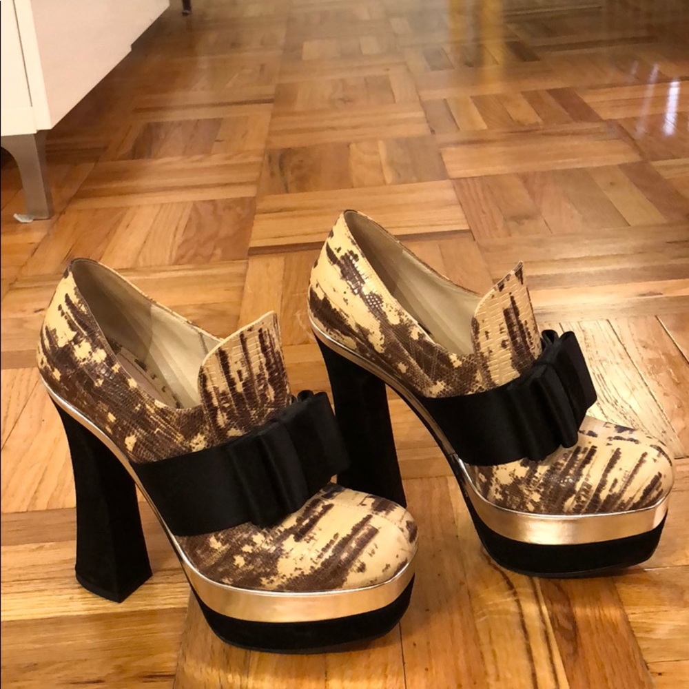 Miu miu snakeskin stamped bow platform